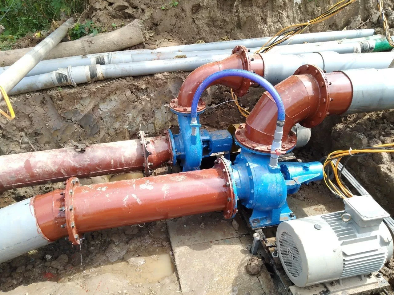 Bơm ly tâm trục ngang